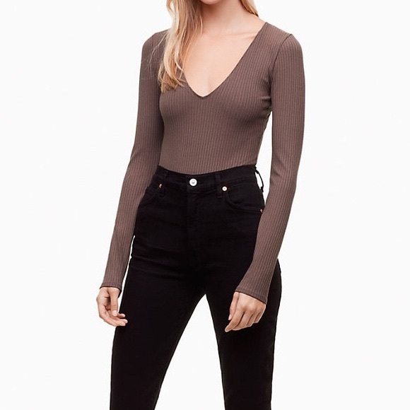 Aritzia Wilfred Free Long Sleeve Ribbed Bodysuit - Picture 3 of 6